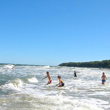 Strandnah Mit Balkon, Gratis Nutzung Vom Ahoi Erlebnisbad Und Sauna In Sellin - Strandhaus Moenchgut Fewo21 ロープベ エクステリア 写真
