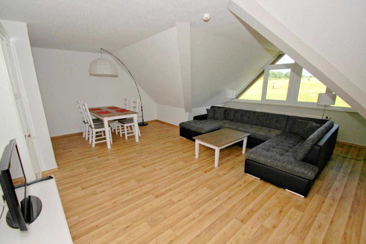 Strandnah Mit Balkon, Gratis Nutzung Vom Ahoi Erlebnisbad Und Sauna In Sellin - Strandhaus Moenchgut Fewo21 ロープベ エクステリア 写真