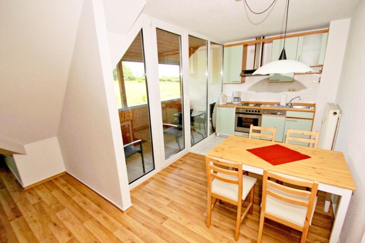 Strandnah Mit Balkon, Gratis Nutzung Vom Ahoi Erlebnisbad Und Sauna In Sellin - Strandhaus Moenchgut Fewo21 ロープベ エクステリア 写真