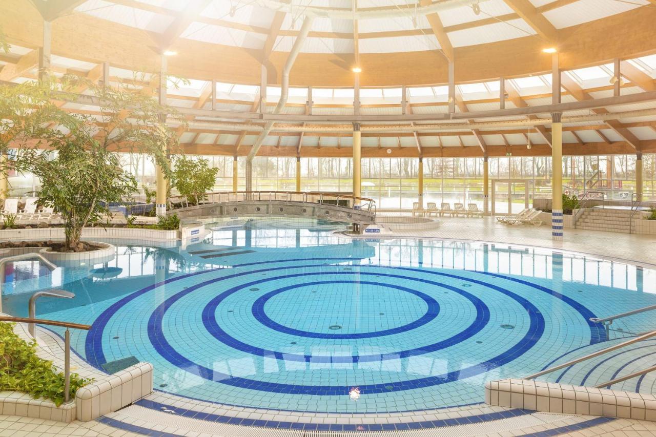 Strandnah Mit Balkon, Gratis Nutzung Vom Ahoi Erlebnisbad Und Sauna In Sellin - Strandhaus Moenchgut Fewo21 ロープベ エクステリア 写真